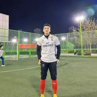 董欣辉
