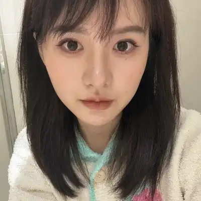 黄成巧